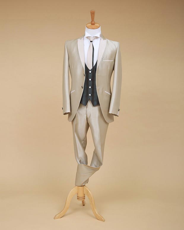 Tuxedo No.3